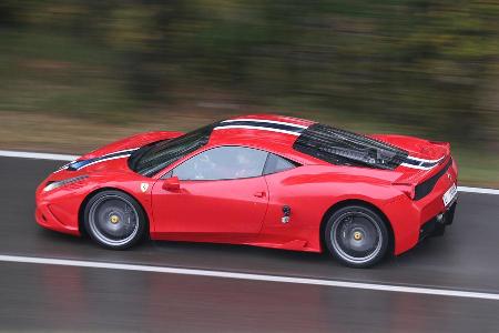 Ferrari 458 Speciale, Seitenansicht