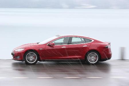Tesla Model S P85D, Seitenansicht
