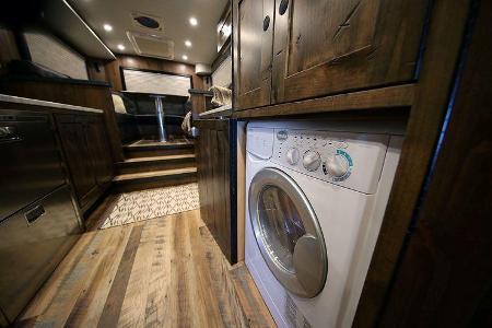 Earthroamer Expeditionsmobil XV-HD und XV-LTS