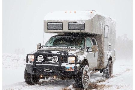 EarthRoamer verwendet bereits seit einigen Jahren den Heavy-Duty-Pickup Ford F-550 für das XV-LT benannte Wohnmobil.
