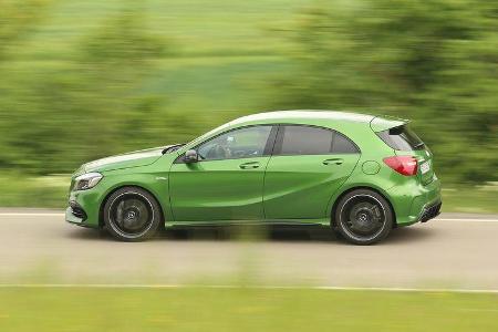 Mercedes-AMG A 45 4Matic, Seitenansicht