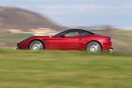 Ferrari California T, Seitenansicht