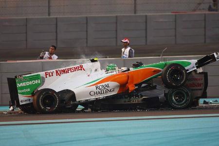 Liuzzi Schumacher Crash GP Abu Dhabi 2010
