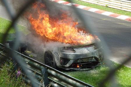 Erlkönig Honda NSX Feuer