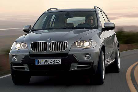 Der BMW X5 stand zumindest bei der Seiten- und Heckgestaltung des Ceo Modell.