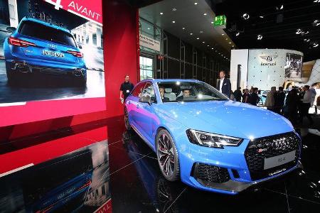 Audi RS 4 Avant B9, Audi A4 B9