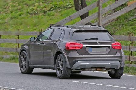 Mercedes GLA Muletto Erlkönig Mercedes GLB