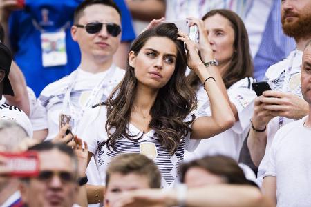 Die schönsten Spielerfrauen aller Zeiten Mesut Özil und Amine Gülse