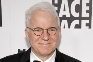 Corona-Impfung stimmt Steve Martin nachdenklich