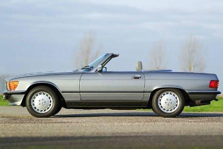 Classic Trader Top 15 Platz 2 Mercedes SL R 107