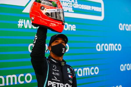 Michael Schumacher: Sohn Mick zeigt rührende Geste Lewis Hamilton bekommt Helm von Michael Schumacher