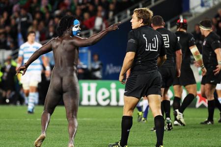 Dieser Rugby-Fan zeigt, worauf es ankommt: Die Gesichtsbemalung.