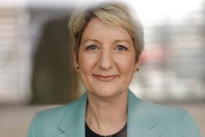 "heute-journal": Anne Gellinek neue Moderatorin der ZDF-Sendung