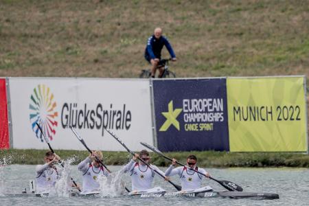 Kanu-EM: Kajak-Vierer und Brendel holen Gold Kanu-EM: Kajak-Vierer und Brendel holen Gold