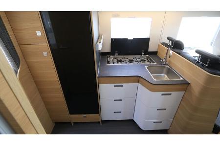 Adria Coral XL 660 SL (2023)