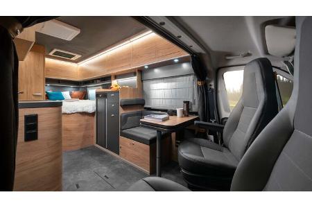 Globe-Traveller 2X (2023)
