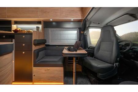 Globe-Traveller 2X (2023)