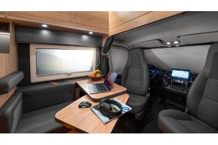 Globe-Traveller 2X (2023)