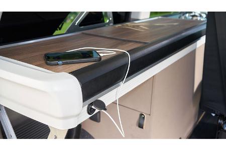 Vantourer Urban X (2023) Campervan mit modularem Ausbau