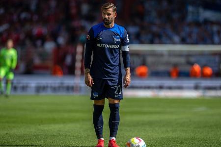 Marvin Plattenhardt - Note: 3,5 - Konnte auf der linken Abwehrseite in den Duellen mit Adeyemi vereinzelt Pluspunkte sammeln. Viel öfter stand der Hertha-Kapitän allerdings nicht optimal. Ließ bei Tempogegenstößen die Seite fast immer zu offen. Verteidigte vor dem 0:1 ebenfalls sehr nachlässig. Fand im zweiten Durchgang immerhin seine offensiven Qualitäten.