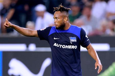 Chidera Ejuke - Note: 2,0 - Drückte auf der linken Seite vielfach aufs Tempo und suchte die Eins-gegen-eins-Duelle mit Wolf und Co. Leitete mit seinen Hereingaben einige guten Szenen seiner Mannschaft mit ein. Im Konterspiel ebenfalls ein echter Faktor. War zusammen über weite Strecken der gefährlichste Akteur bei der Hertha und deutete an, dass er eine echte Verstärkung werden kann.