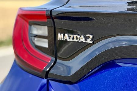 8/2022, Mazda 2 Hybrid
