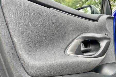 8/2022, Mazda 2 Hybrid
