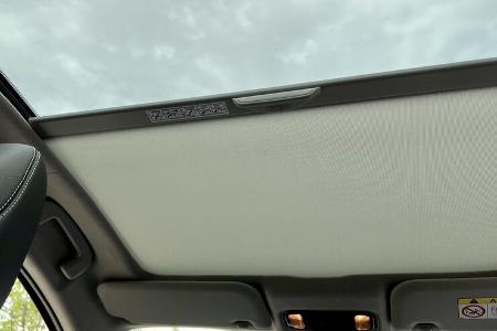 8/2022, Mazda 2 Hybrid