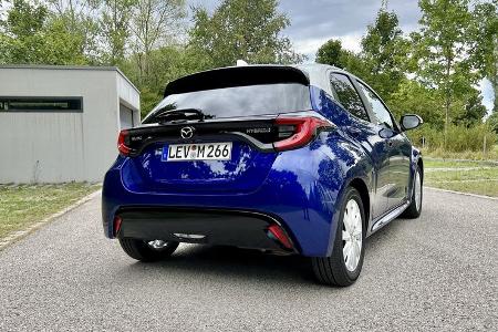 8/2022, Mazda 2 Hybrid