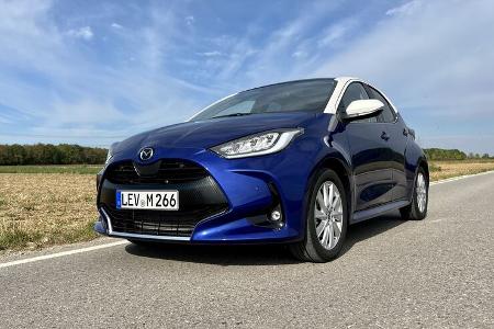 8/2022, Mazda 2 Hybrid