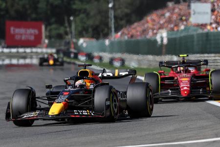 Noten und Einzelkritik zum Belgien-GP der Formel 1 - Mit einer absoluten Gala krönt sich Max Verstappen zum Champion von Belgien. Der Red-Bull-Pilot deklassierte in Spa-Francorchamps die Konkurrenz und macht damit den nächsten Schritt in Richtung WM-Titel. Vier Fahrer enttäuschten dagegen und kassierten die Note 5, darunter Mick Schumacher. Alle Formel-1-Stars in der Einzelkritik: Noten und Einzelkritik zum Belgien-GP der Formel 1 - Mit einer absoluten Gala krönt sich Max Verstappen zum Champion von Belgien. Der Red-Bull-Pilot deklassierte in Spa-Francorchamps die Konkurrenz und macht damit den nächsten Schritt in Richtung WM-Titel. Vier Fahrer enttäuschten dagegen und kassierten die Note 5, darunter Mick Schumacher. Alle Formel-1-Stars in der Einzelkritik: