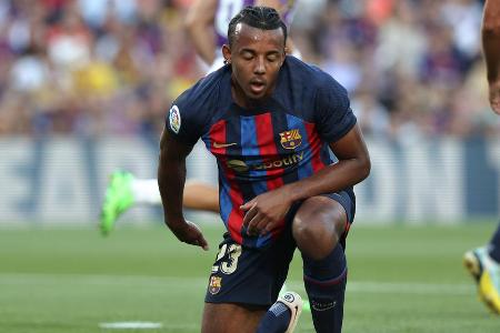 Platz 15: Jules Koundé - Für 50 Millionen Euro vom FC Sevilla zum FC Barcelona - mit Bonuszahlungen sollen 60 Millionen Euro möglich sein