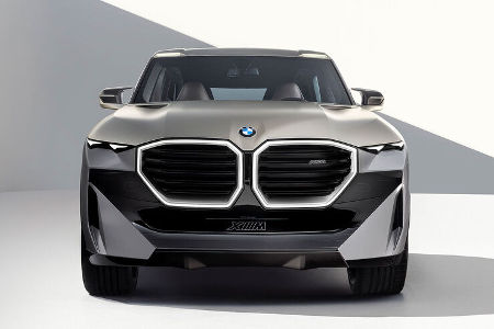 BMW XM V8 Hybrid