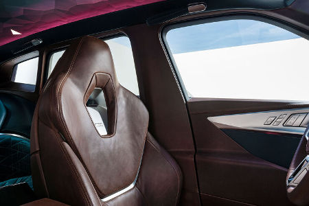BMW XM V8 Hybrid