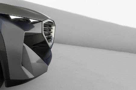 BMW XM V8 Hybrid