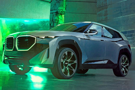 BMW XM V8 Hybrid