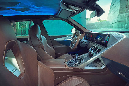BMW XM V8 Hybrid