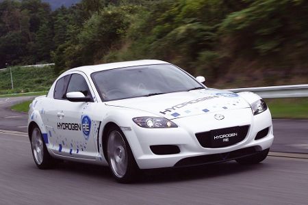 Alternativer Antrieb: Die Idee des Wasserstoff-Autos lebt