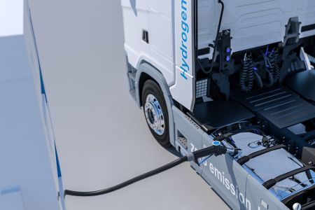 Alternativer Antrieb: Die Idee des Wasserstoff-Autos lebt