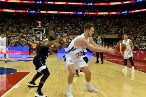Basketball: Würzburg holt Peterka