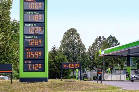 Adblue Preisanzeige Tankstelle