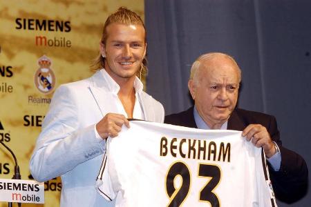 01. Juli 2003 - David Beckham wechselt für 37,5 Millionen Euro von Manchester United zu Real Madrid