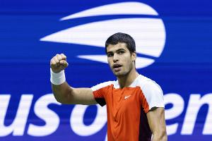 Alcaraz mit sensationellem Comeback-Sieg ins Halbfinale