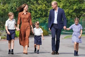 Prinz William und Herzogin Kate begleiten ihre Kinder zur Schule