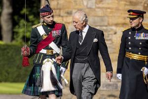 "Oh Gott, ich hasse das": König Charles macht erneut seinem Ärger Luft