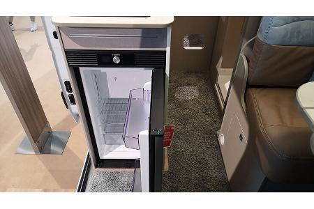 Bürstner Delfin C621 Limited Campingbus Kühlschrank
