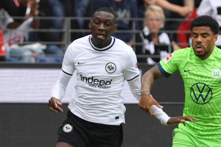 Platz 5: Randal Kolo Muani | 21 Dribblings, 14 gewonnen - Verein: Eintracht Frankfurt