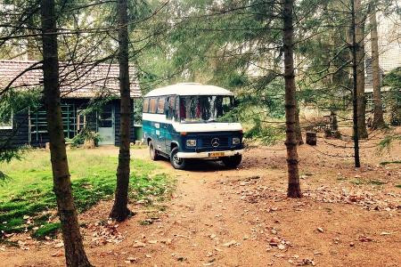Oldtimer wie diesen Mercedes-Campingbus kann man bei Goboony mieten.