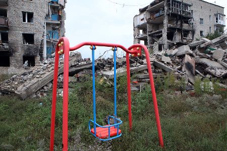 Massengrab in Isjum Ukraine