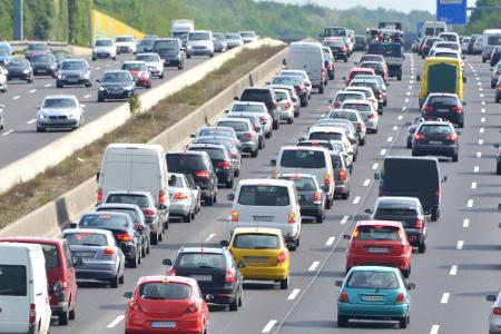 Neue Regionalklassen: Für wen die Kfz-Versicherung teurer wird